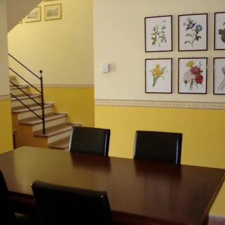 Borgo Le Cinischie Apartment *